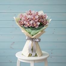 Букет цветов из:  Орхидеи и Розы в Пески