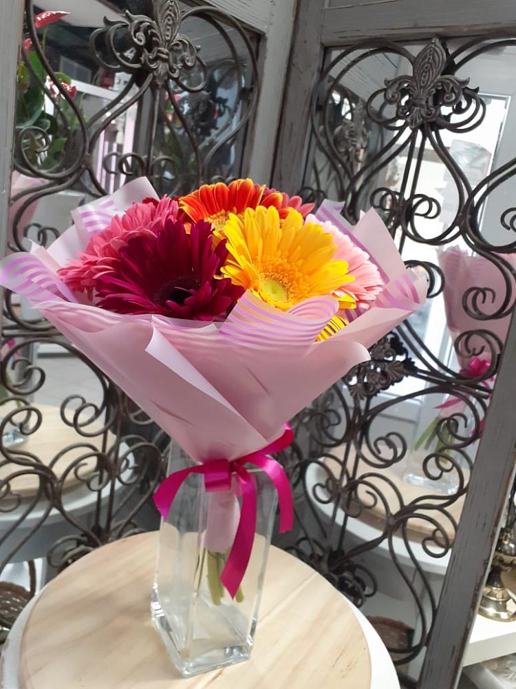 Букет цветов из: Герберы в Пески