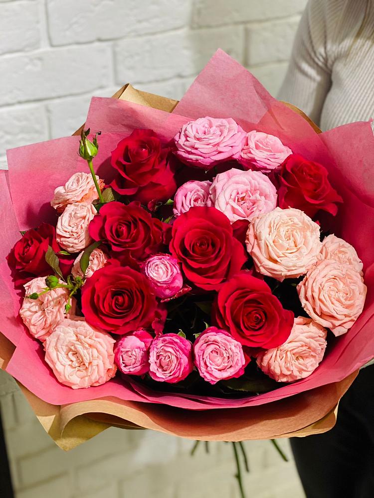 Букет цветов из: Розы в Пески