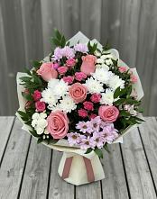 Букет цветов из:  Альстромерии, Гвоздики, Розы и Хризантемы #REPLACE_PRED# Пески
