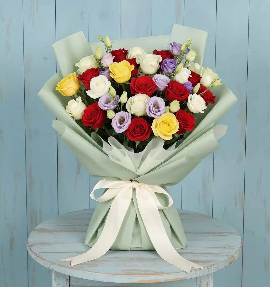 Букет цветов из: Розы в Пески